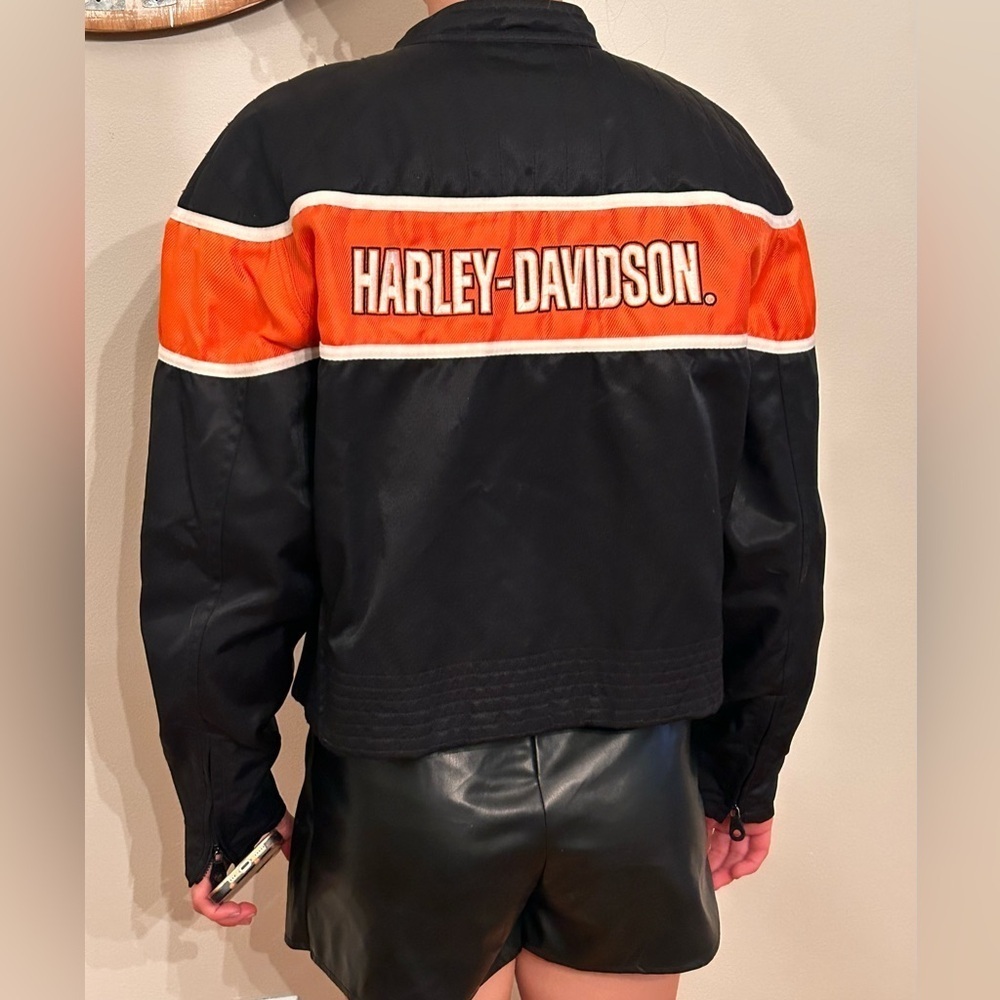🧡Harley Davidson🖤 Women’s Nylon Medium Weight Jacket Size XL excellent condition - Picture 4 of 4
